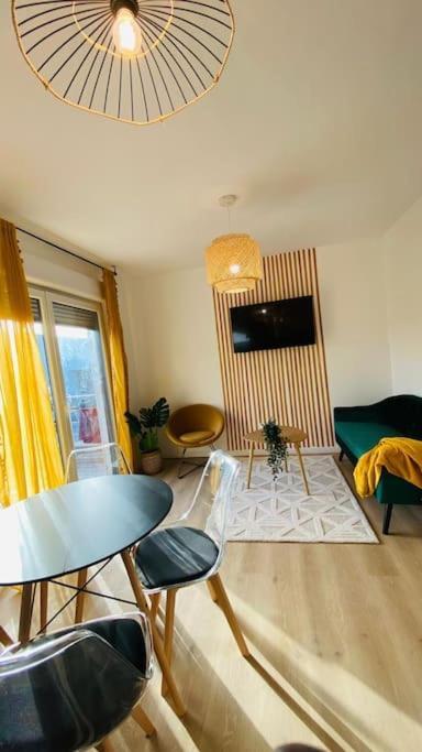 Appartement Standing เลออาฟร์ ภายนอก รูปภาพ